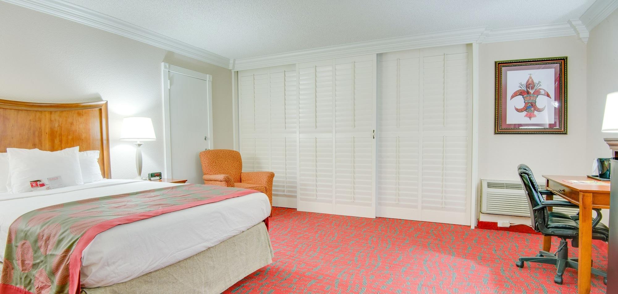 Ramada By Wyndham Metairie New Orleans Airport Hotel Exterior foto