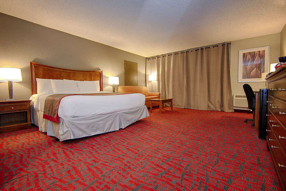 Ramada By Wyndham Metairie New Orleans Airport Hotel Exterior foto